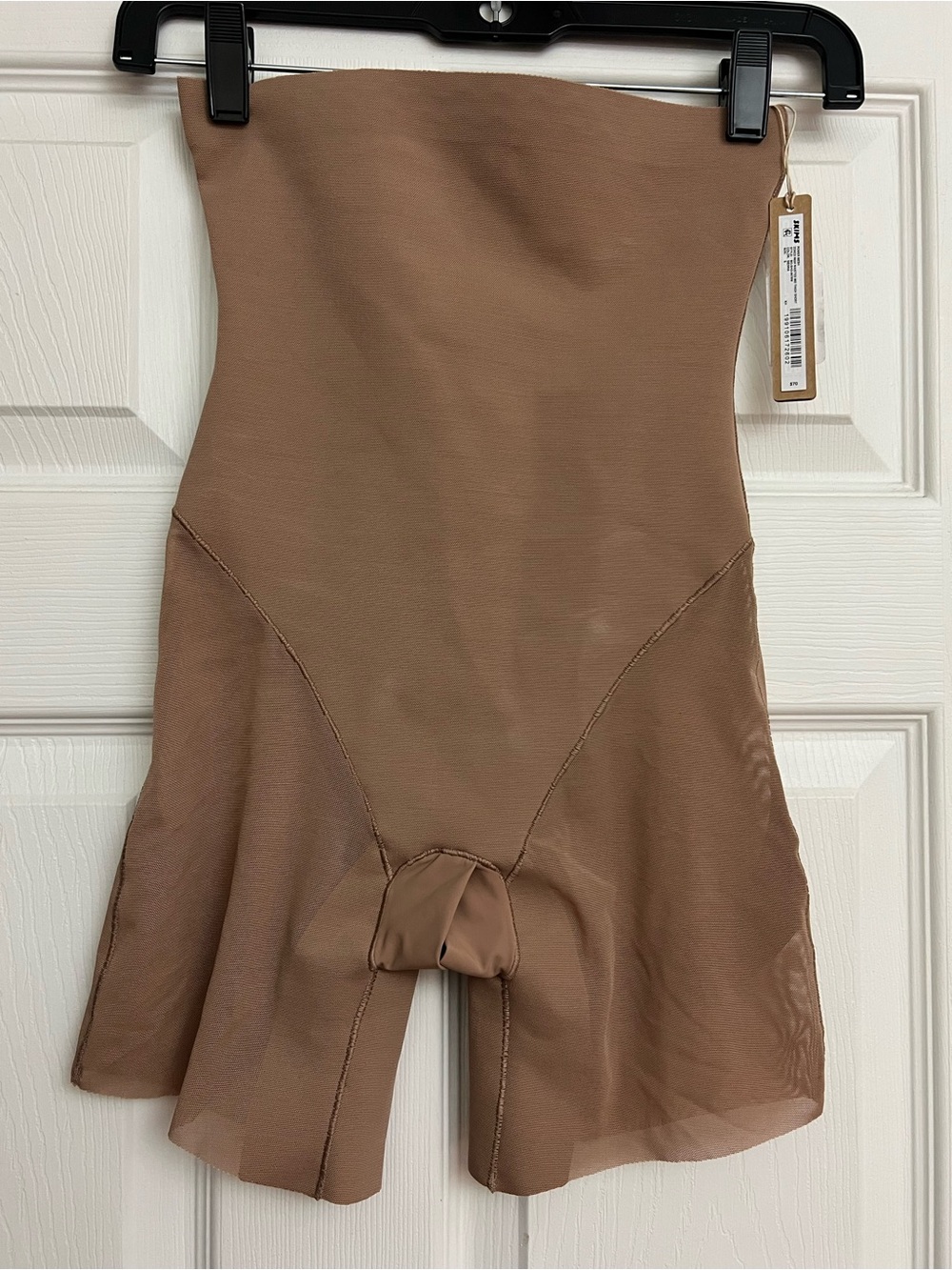 SKIMS POWER MESH HIGH WAISTED MID THIGH SHORT NWT - SIENNA